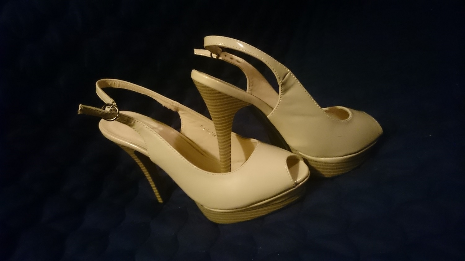 Cream stilletos